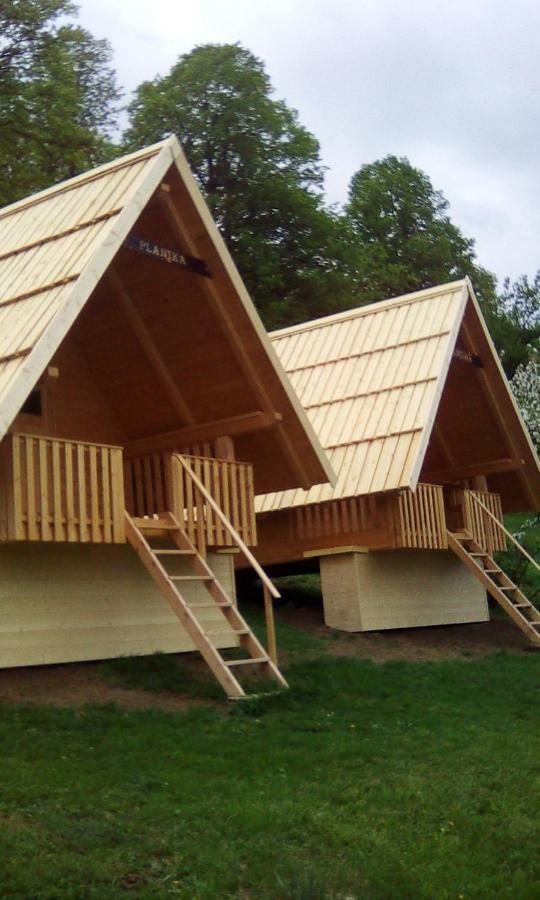 Villa Farmglamping Planika - Encijan Hrase Exterior foto