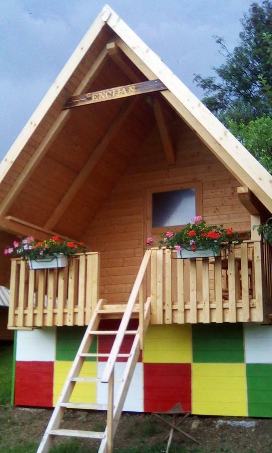 Villa Farmglamping Planika - Encijan Hrase Exterior foto